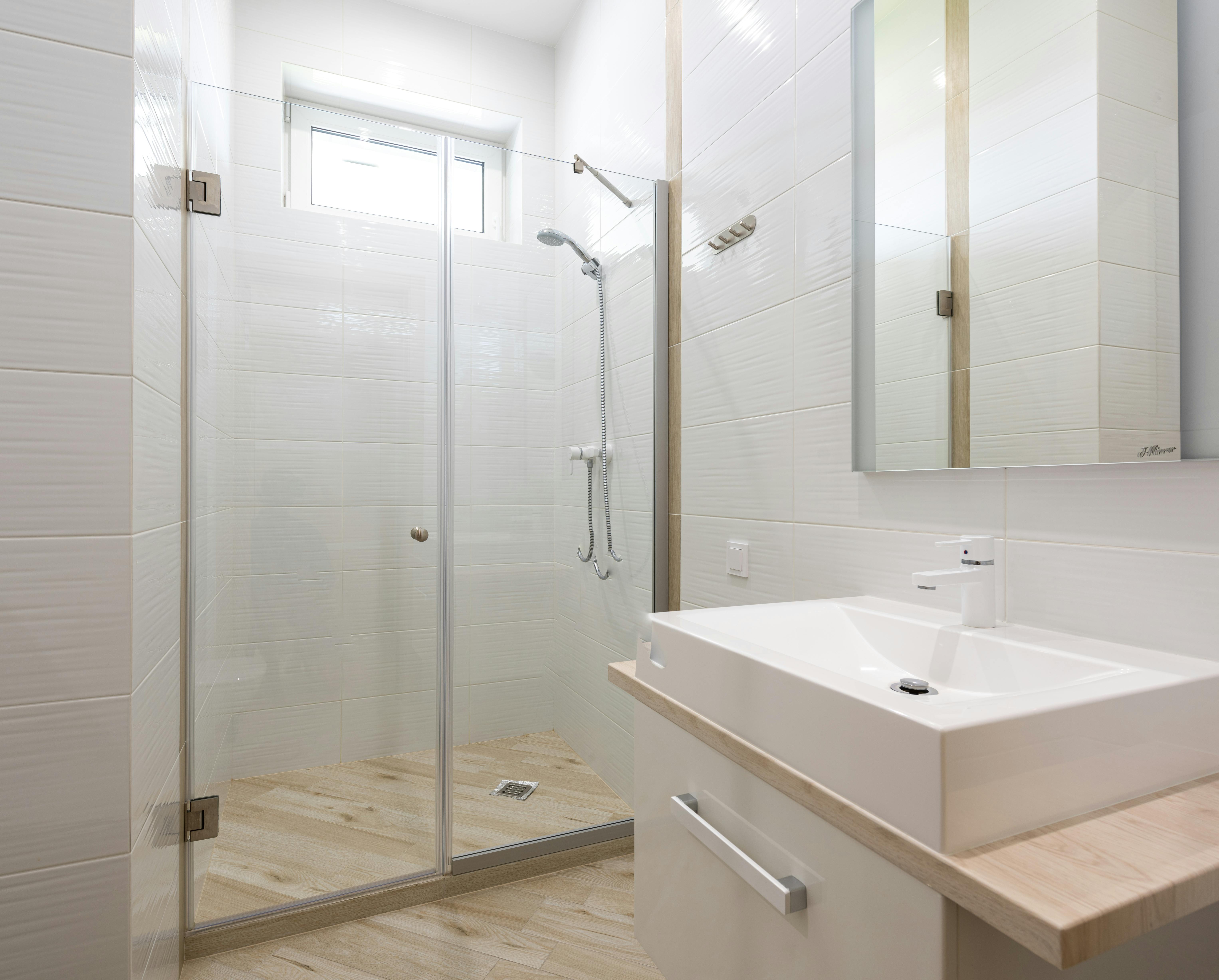 Cabine de douche complete : solutions élégantes à prix abordable