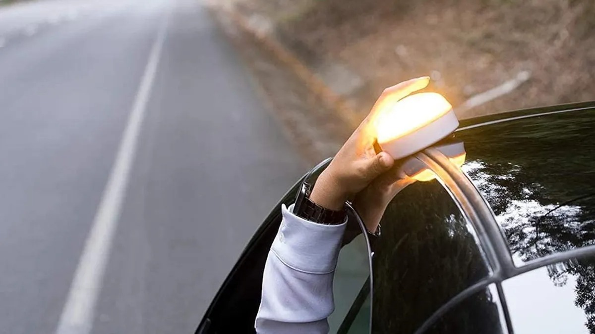 Die Warnleuchte V16: Ein unverzichtbares Sicherheitsgerät für Autofahrer