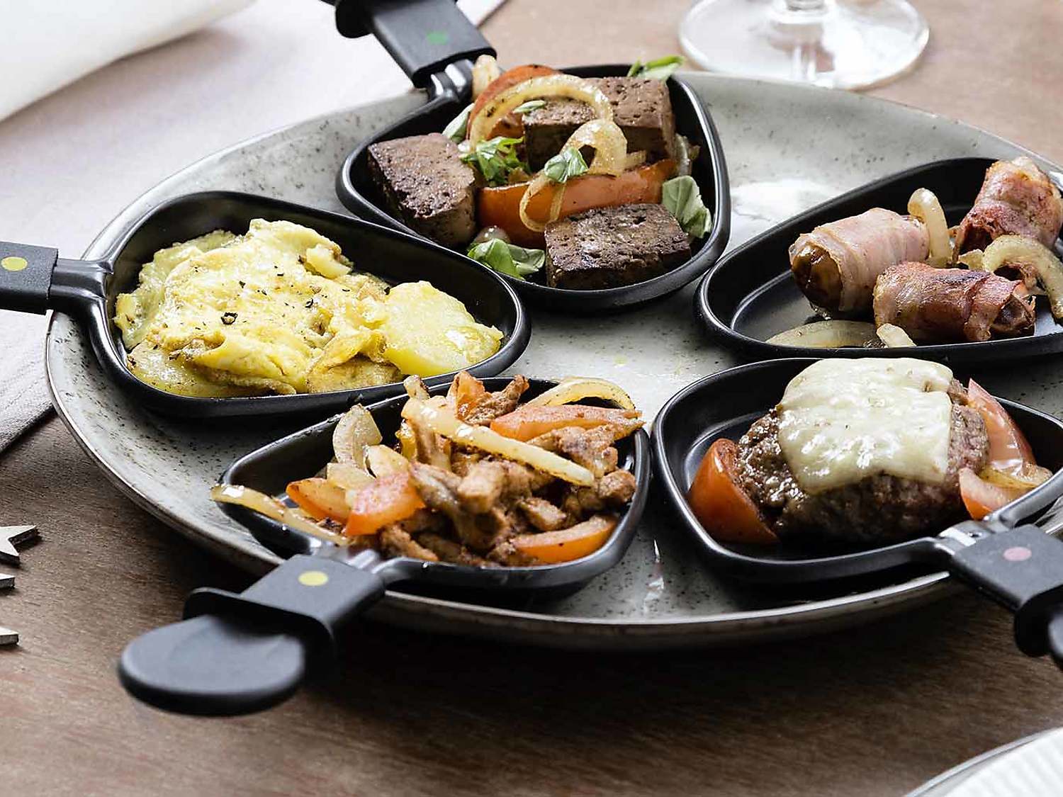 Elevating Gourmet Dining with Organic Choices